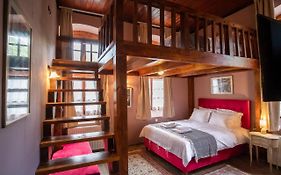 The Old School Boutique Hotel